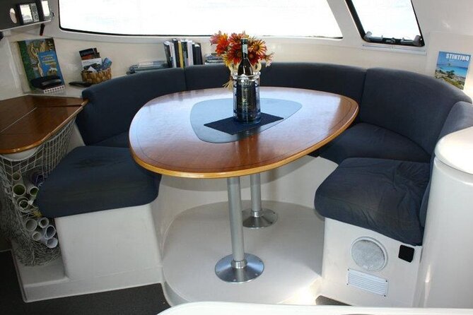 2-Catamaran tour from Cannigione to the Maddalena Archipelago - The onboard food and drinks that make the day feel complete