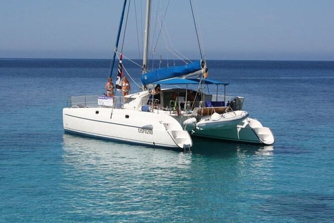 2-Catamaran tour from Cannigione to the Maddalena Archipelago - Comfort on a catamaran: space, bathroom access, and an easy pace