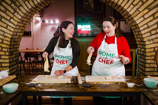 2-in-1 Pasta and Tiramisu Cooking Masterclass in Rome - How the small group format keeps you involved