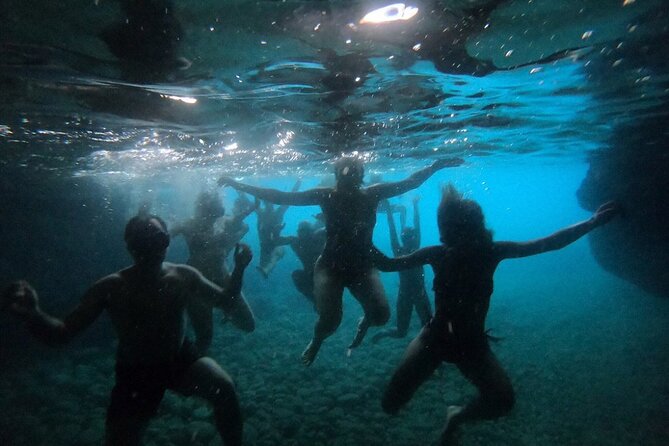 3 Hour Group Tour by Boat to the Caves of Santa Maria di Leuca - Key Points at a Glance