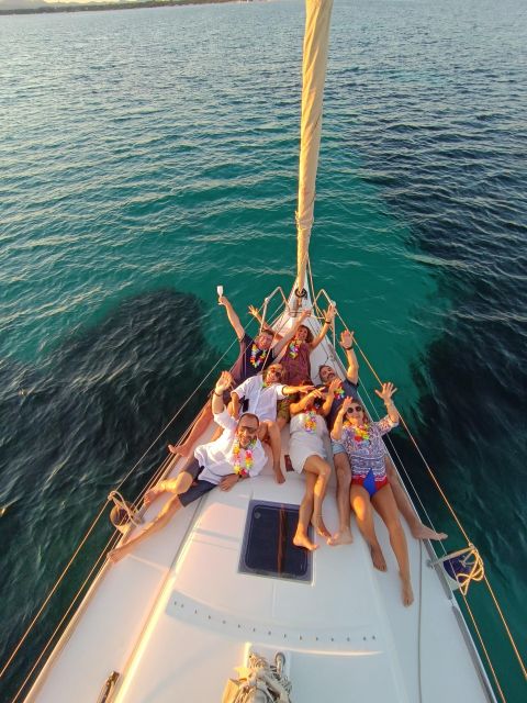 Alghero: Sunset Sailing Aperitif Experience - The flow of your evening, from safety briefing to sail and sunset