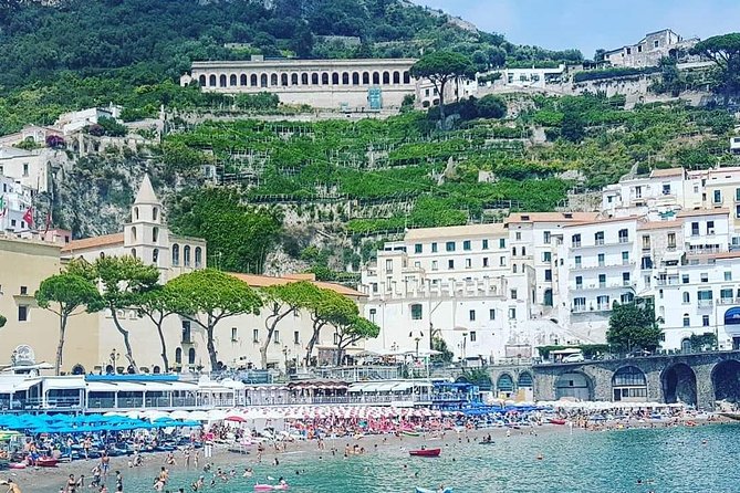 Amalfi Coast and Pompei from Rome: Enjoy a Private Full-Day Tour - Getting Out of Rome Early, Then Settling Into the Ride