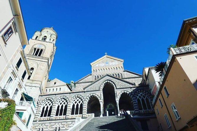 Amalfi Coast and Pompei from Rome: Epic Full-Day Tour - Group size, tour assistants, and why it matters