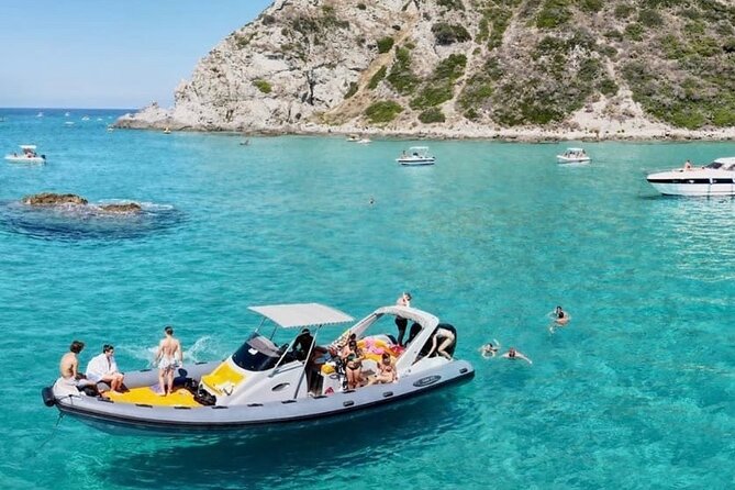 Amazing boat trip from Tropea to Capo Vaticano - 6 to 12 people - Santuario di Santa Maria dell’Isola and Forum Erculis ruins
