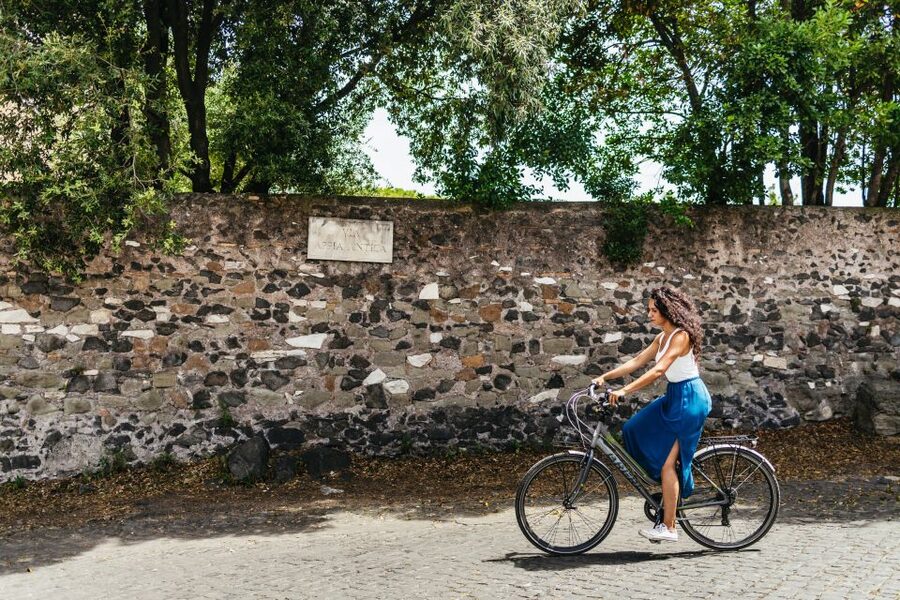 Appia Antica: Full Day Bike Rental with Customizable Routes - Road conditions: bumpy stone, puddles, and how to ride confidently