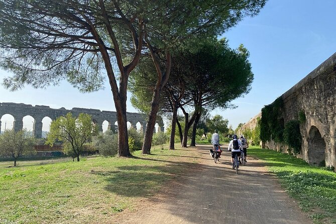 Appian Way, Catacombs and Aqueducts Park Tour with Top E-Bike - Circus of Maxentius: a stop that makes the ruins feel like a living venue