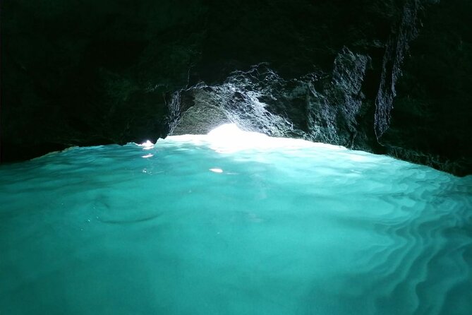 Boat excursion with lunch on board to discover Ischia - Key points I’d plan around