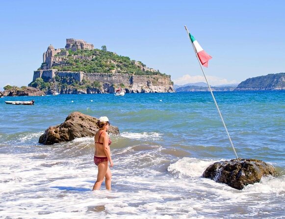 Boat excursion with lunch on board to discover Ischia - Punta Imperatore lighthouse: a view and a human story