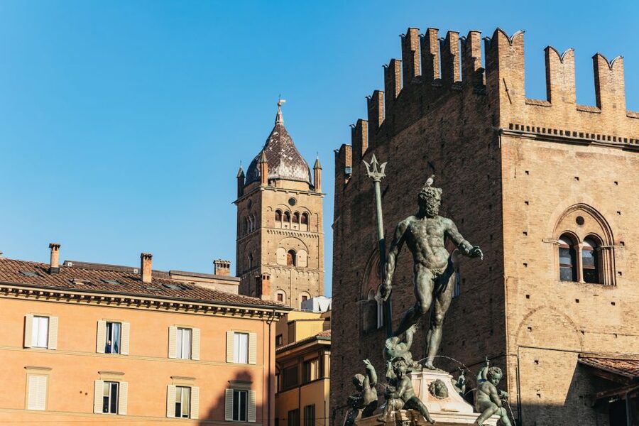 Bologna: City Center Walking Tour - Neptune’s Fountain and the wish ritual