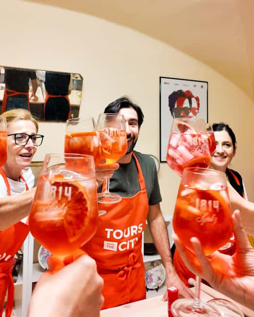 Bologna: Pasta Tagliatelle Ragu Cooking Class with Spritz - Rolling Dough Without Machines: Make Tagliatelle the Bologna Way