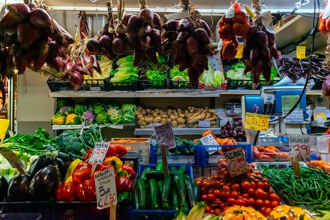 Bologna Private Food Tour with 6 or 10 Tastings - Piazza del Nettuno: the cultural pause that keeps it from feeling like food only