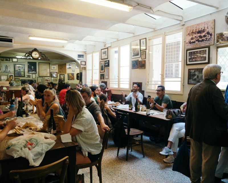 Bologna: Walking Food Tour with a Local Guide - Stop 4: Osteria del Sole Wine, Plus the Balsamic Lesson