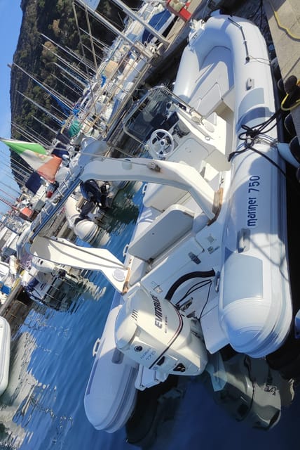 Cagliari:devil's saddle big cruise by boat drink & snack - Stop by stop: what each part feels like in the water