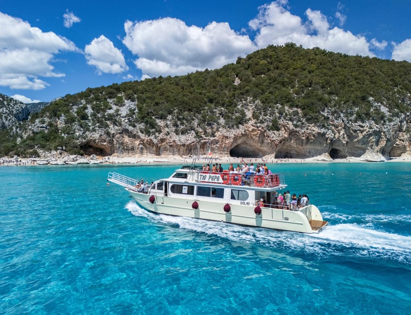 Cala Gonone:Cruise in the Gulf of Orosei with Cala Goloritzé - Cala Mariolu (and Cala Gabbiani if needed): the stop people remember