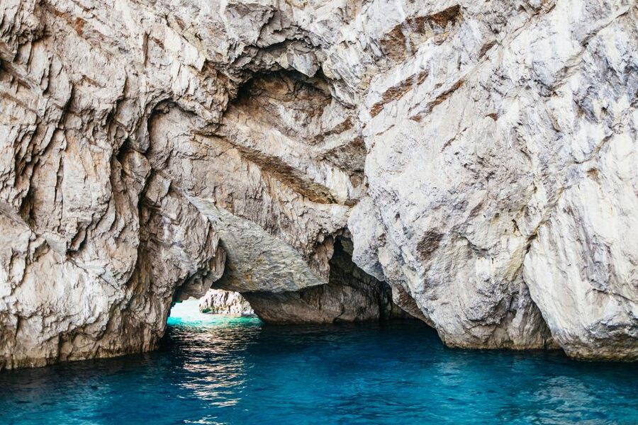 Capri: Island Boat Trip with Grottos - Faraglioni Rocks and Casa Malaparte: the Capri shapes you recognize instantly