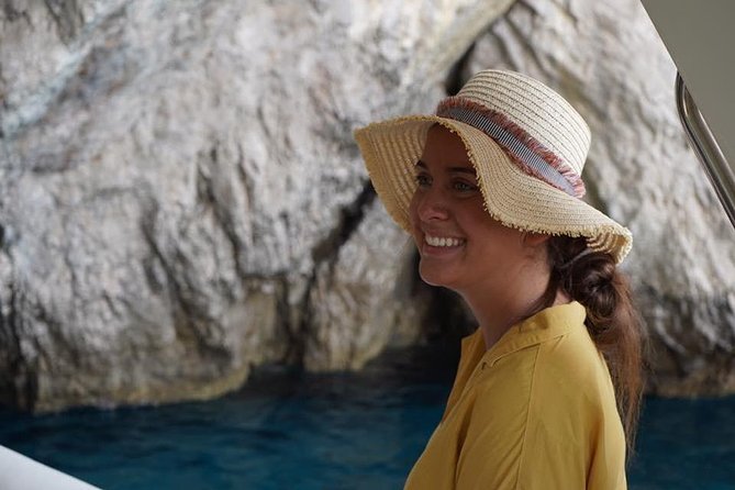 Capri Small-Group Boat Tour with Blue Grotto & Island Discovery - Capri’s Classic Sights, Short Stops, Clear Payoff