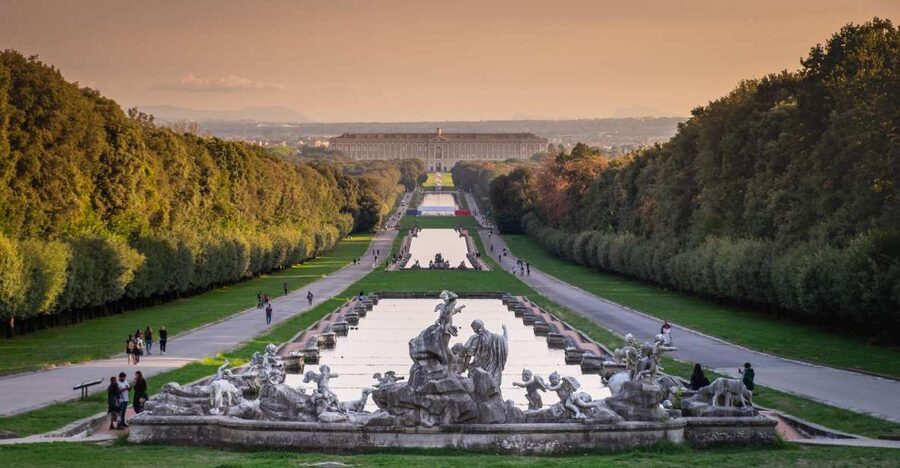 Caserta: Small-Group Royal Palace Tour - Throne Room, Astrea Room, and Four Seasons Frescoes