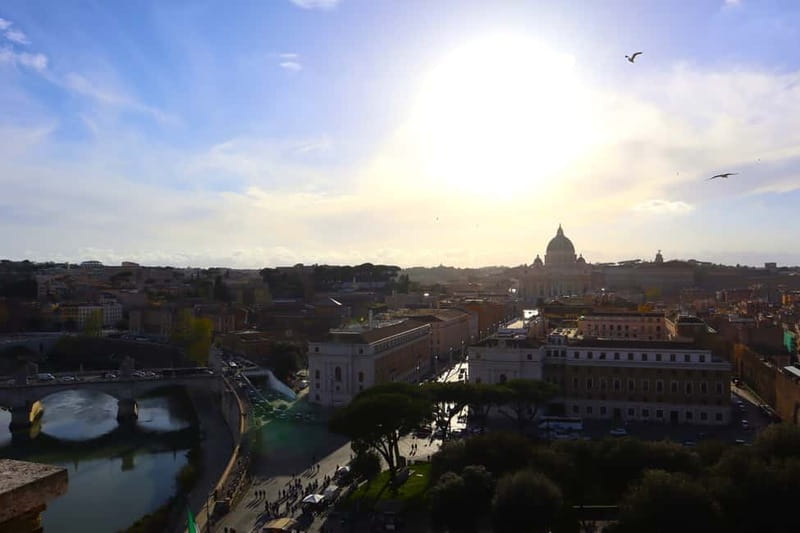 Castel Sant'Angelo Skip-the-Line Entry & Optional Audioguide - Terrace time: where the view helps you understand Rome