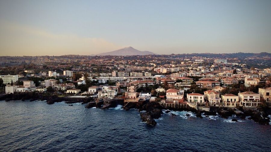Catania: City Highlights Walking Tour - Duomo Square: The City’s Center of Gravity
