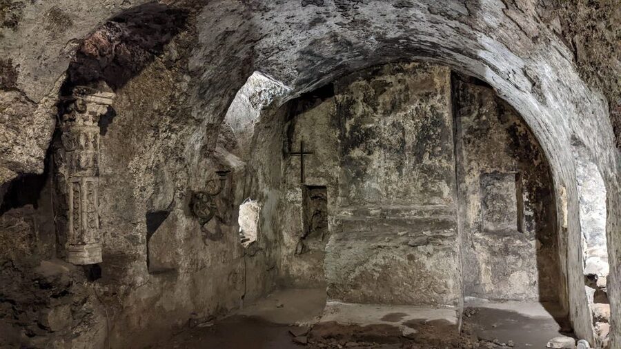 Catania: Underground Catania Tickets and Guided Tour - Stop One: Etna’s Power in a Prehistoric Lava Cave