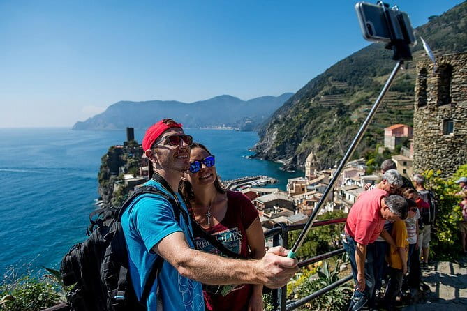 Cinque Terre Day Trip with Optional Hiking or Pisa - Riomaggiore by Boat (Or Train), Then Back to Manarola on Foot