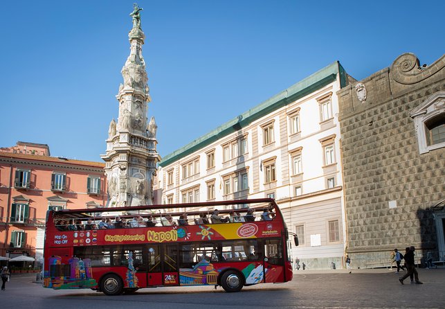 City Sightseeing Naples Hop-On Hop-Off Bus Tour - Onboard setup: Wi-Fi, audio, and how to get the best seats