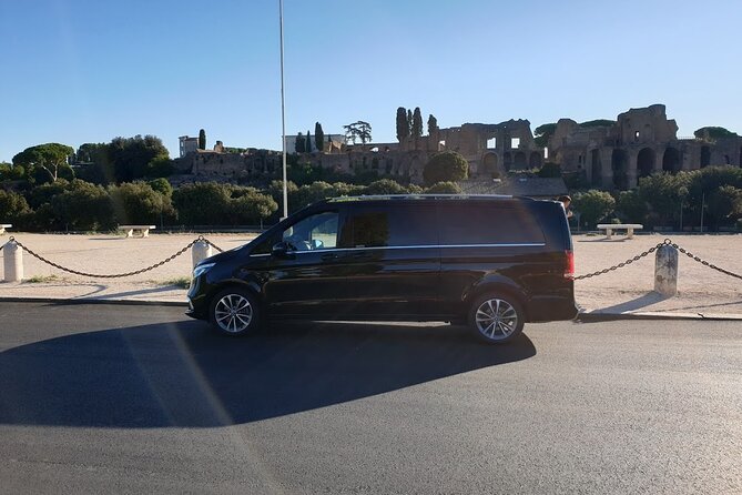 Civitavecchia Private Transfer: Civitavecchia Port to Rome - How the Meet-and-Assist Works at Civitavecchia Cruise Port