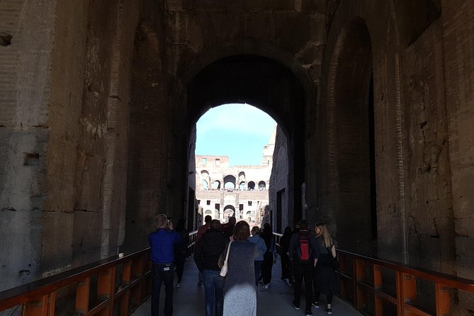 Colosseum Arena Floor, Roman Forum and Palatine Hill Guided Tour - Palatine Hill: the birthplace myths plus imperial leftovers