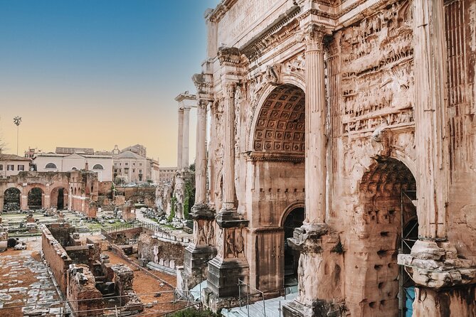 Colosseum, Palatine Hill and Roman Forum with Guided Tour - Pacing, group size, and who this tour suits best