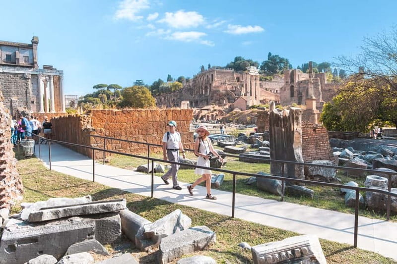 Colosseum, Roman Forum & Palatine Hill Entry and Audioguide - Entering the Colosseum: awe, audio, and how to handle the arena option