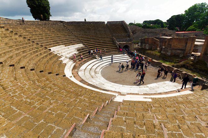 Complete Pompeii Skip the Line Tour with Archaeologist Guide - Cemeteries, a Brothel Stop (If Age Appropriate), and Harder Questions