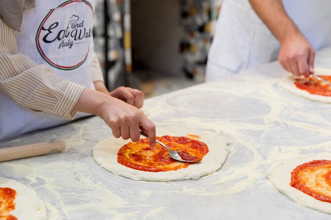 Cooking Class in the Heart of Rome: Pizza and Tiramisu Making - Meeting at Via Giuseppe Zanardelli and Choosing Your Pizza Style