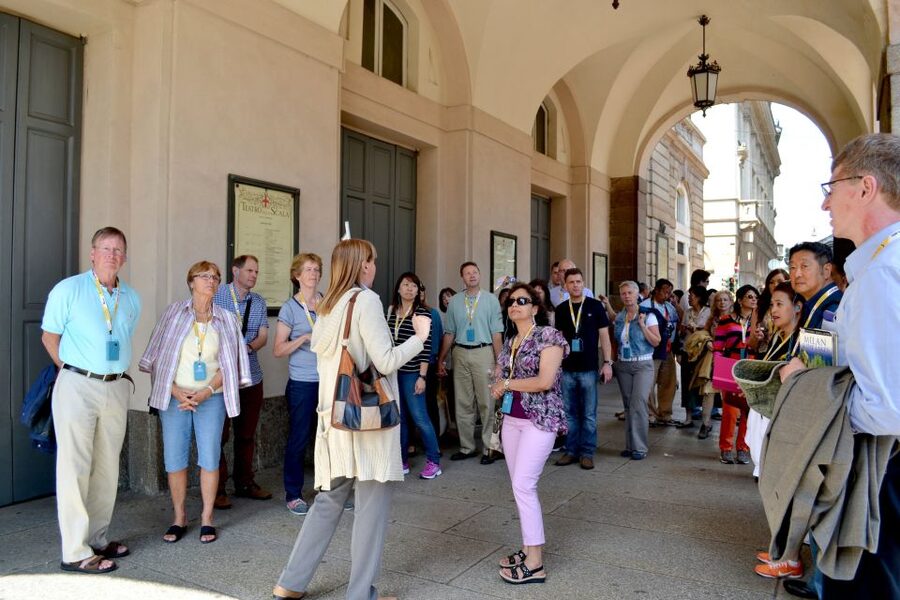 Da Vinci's Last Supper & Milan Sightseeing Tour - Duomo time: plan for the dress code and the scale