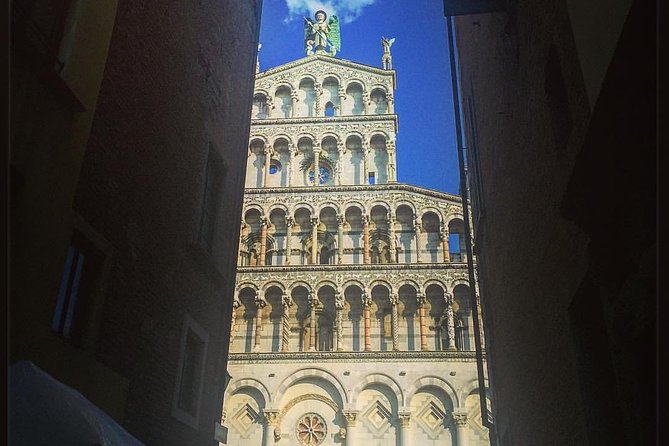 Discover Lucca’s Secrets on a Guided Walking Tour - San Frediano and the Torre Views: Mosaics and Medieval Power