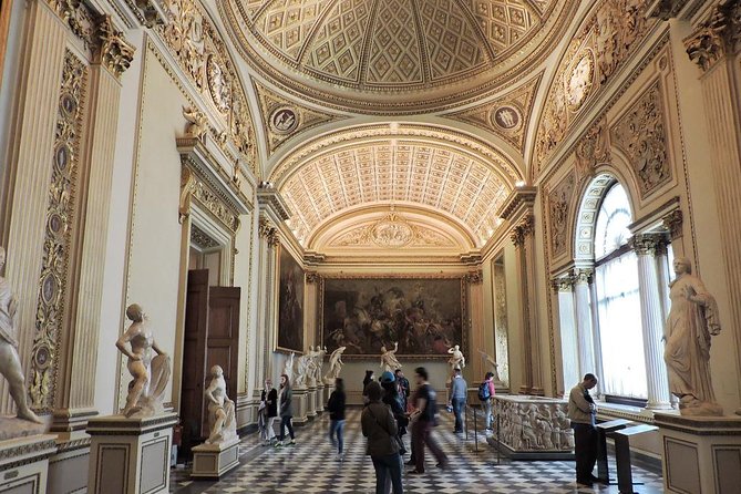 Early Access Guided Uffizi Gallery Tour Skip-the-Line Small Group - What you’ll see: the Uffizi hits, chosen for impact