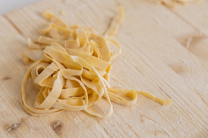 Enjoy Spritz and Pasta Making in Piazza Navona - Who should book, and who might want to skip