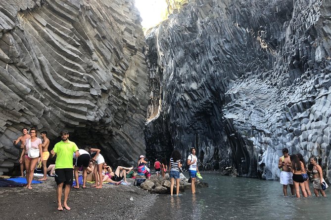 Etna, Wine and Alcantara Tour - From Taormina - The Monti Sartorius segment: what the 1.5 hours feels like