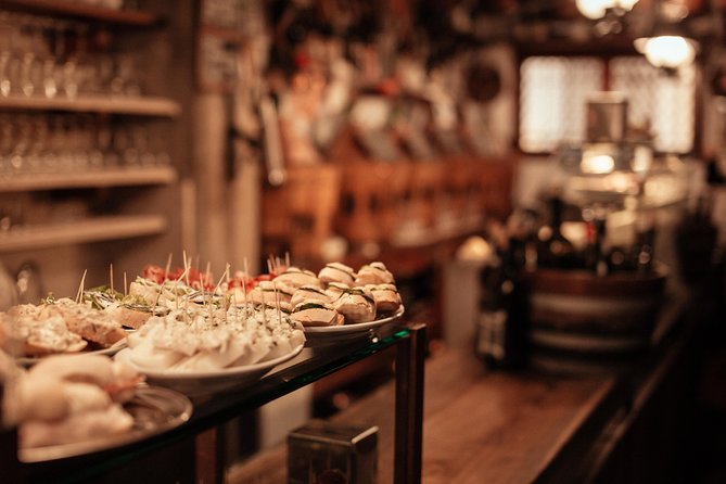 Exclusive Private Venice Food Tour with 6 or 10 Tastings - Chichetto and Cicchetti Stops: Where Venice Becomes a Snack City