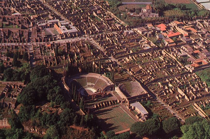 Explore Pompeii Half Day Highlights Tour with Pickup from Naples - Timing, Pace, and How to Stay With the Group