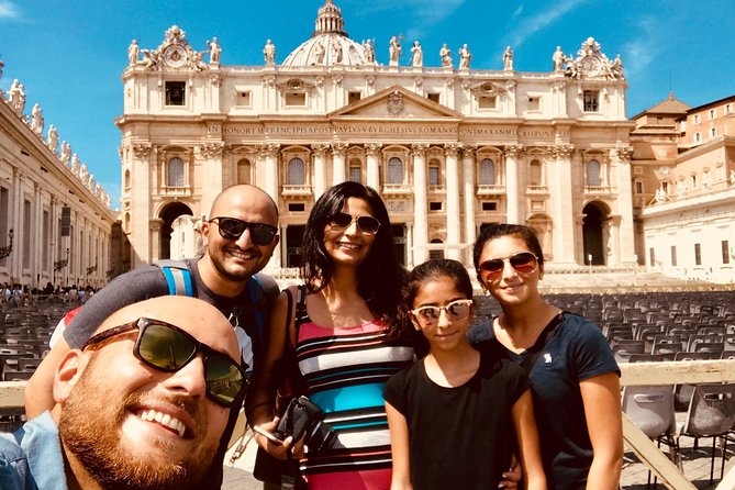 Express Early Morning Sistine Chapel Tour with Max 6 People - The guide matters: small group quality you can actually feel