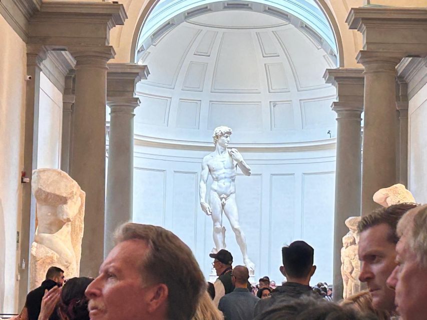 Florence: Accademia Gallery David Entry & Audio Guide App - Meeting point in Florence: Via Ricasoli check-in without stress