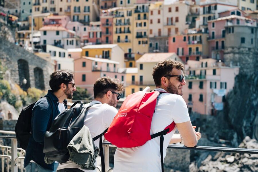 Florence: Cinque Terre Day Trip with Optional Street Food - Vernazza by Sea: Why That Boat Portion Changes the Day