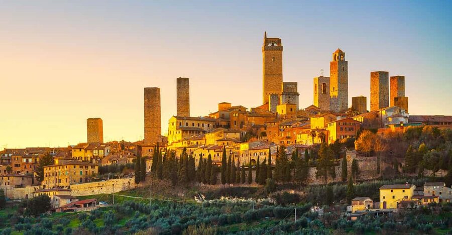 Florence: Day Trip with Free Time in San Gimignano and Siena - Comfort, steps, and who should pass