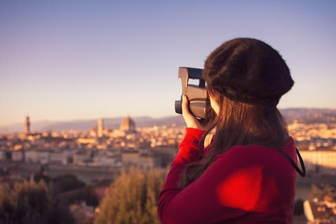 Florence Exclusive PRIVATE Food Tour with 6 or 10 Tastings - Piazza della Signoria: Landmark Views Plus Food-Centered Context