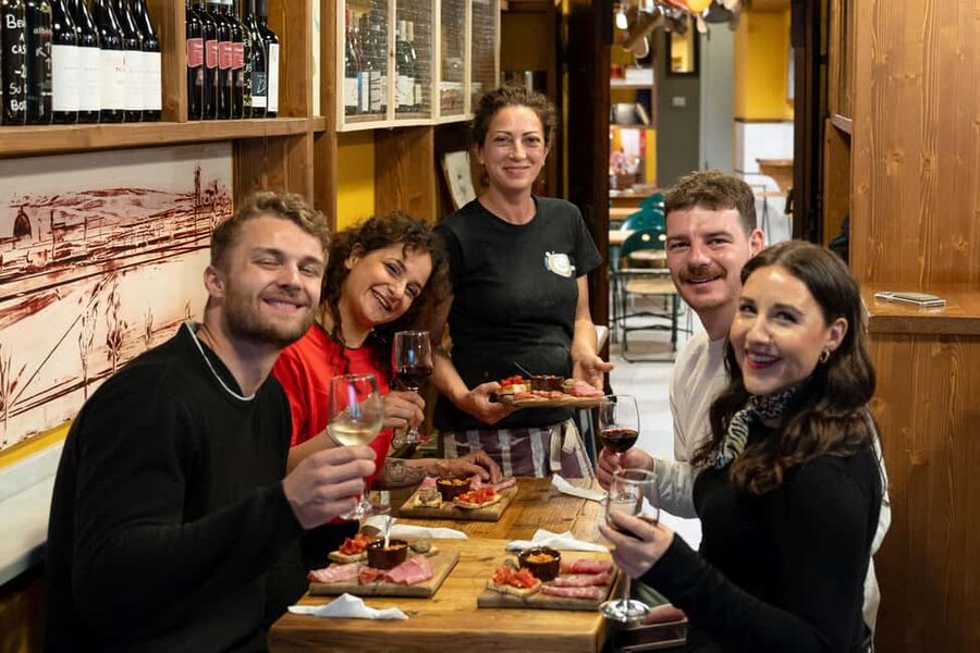 Florence: Food Walking Tour with Local Steak and Tuscan Wine - Key points before you go