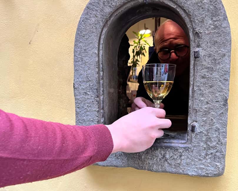 Florence: Food Walking Tour with Local Steak and Tuscan Wine - Why Santo Spirito makes this food tour feel like Florence