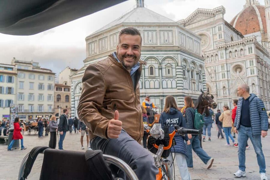 Florence: Guided City Tour by Rickshaw - Meeting Up in Republic Square (and How Pickup Works)