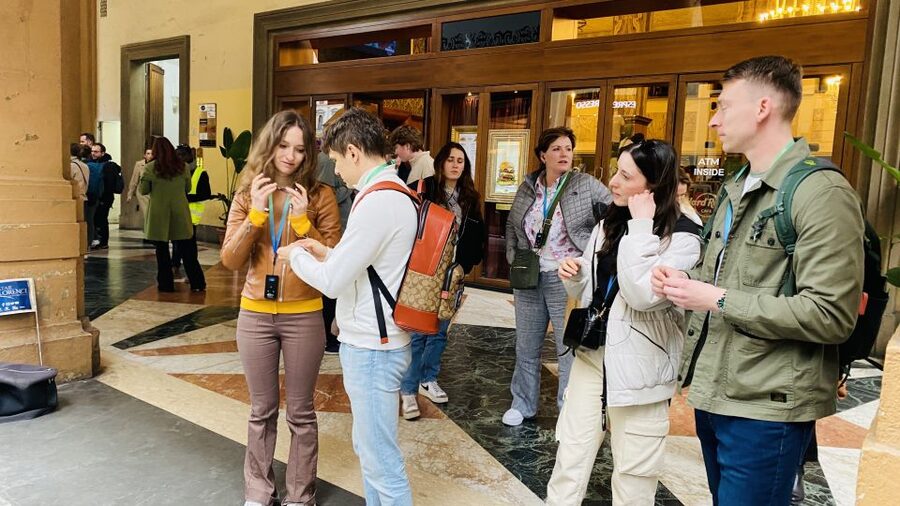 Florence: Guided Walking Tour - Hidden corners and the street details that make the city click