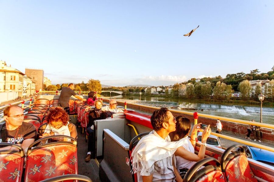 Florence: Hop-on Hop-off Bus Tour: 24, 48 or 72-Hour Ticket - Finding your stop: use the app, then verify the location