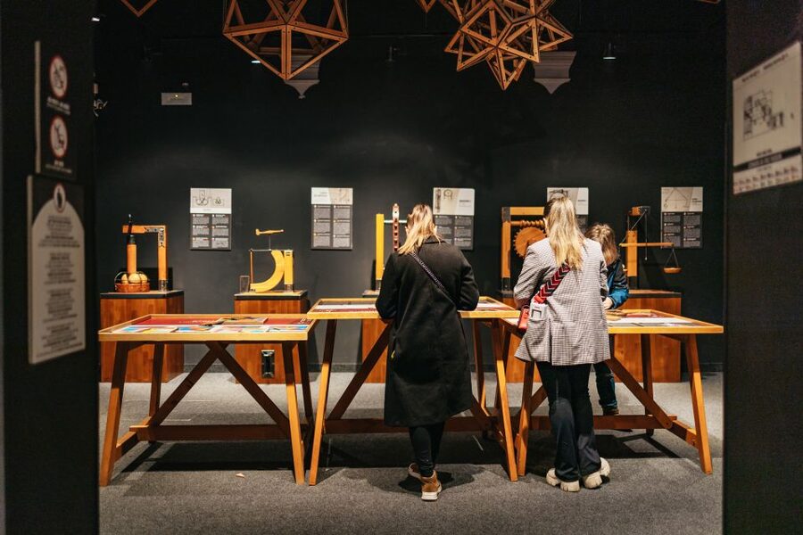 Florence: Leonardo Interactive Museum Entry Ticket - The interactive bridge, dome, and polyhedron workshop moments